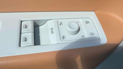 2025 Volkswagen ID. Buzz Pro S Plus