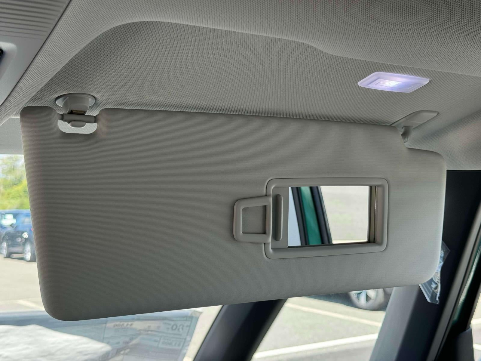 2025 Volkswagen ID. Buzz Pro S Plus