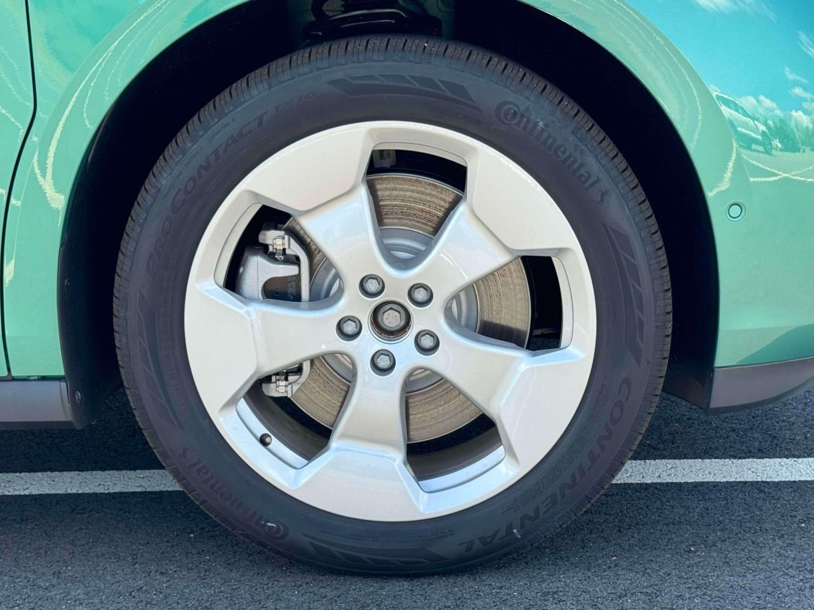 2025 Volkswagen ID. Buzz Pro S Plus