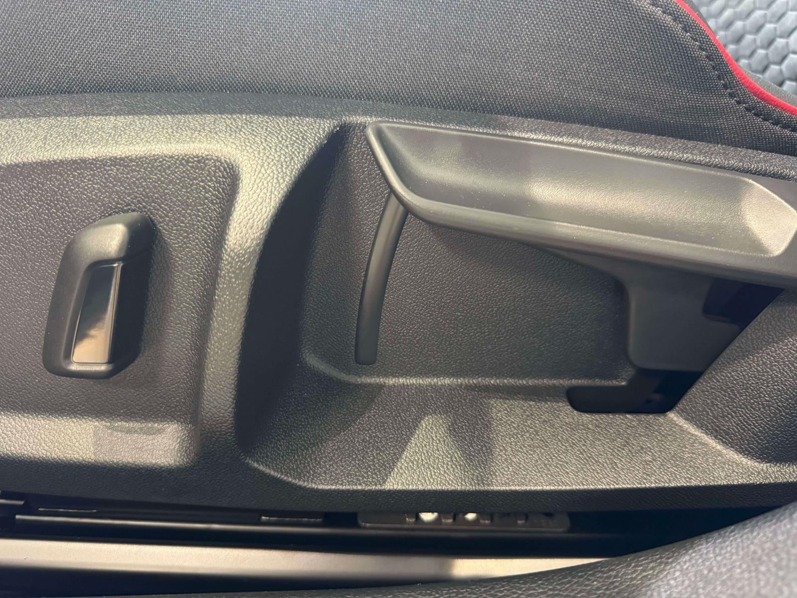 2026 Volkswagen Golf GTI SE