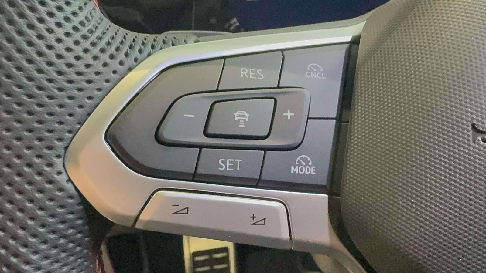 2026 Volkswagen Golf GTI SE