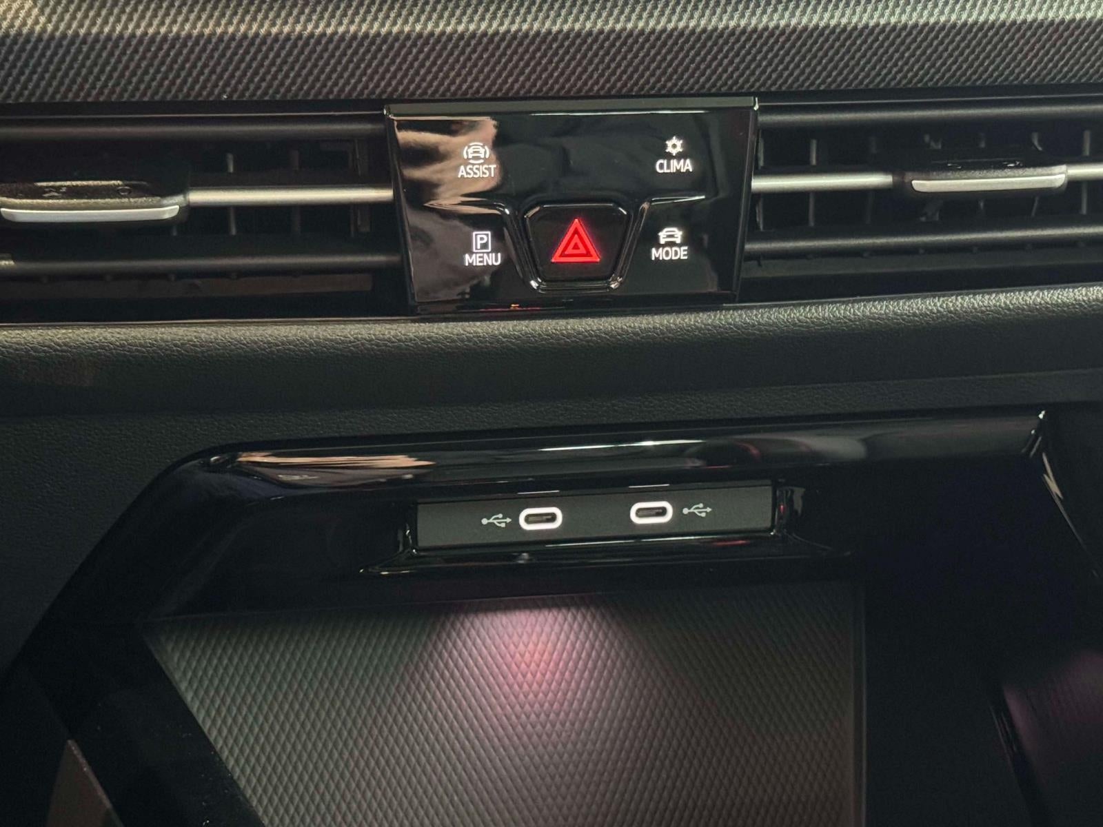 2026 Volkswagen Golf GTI SE