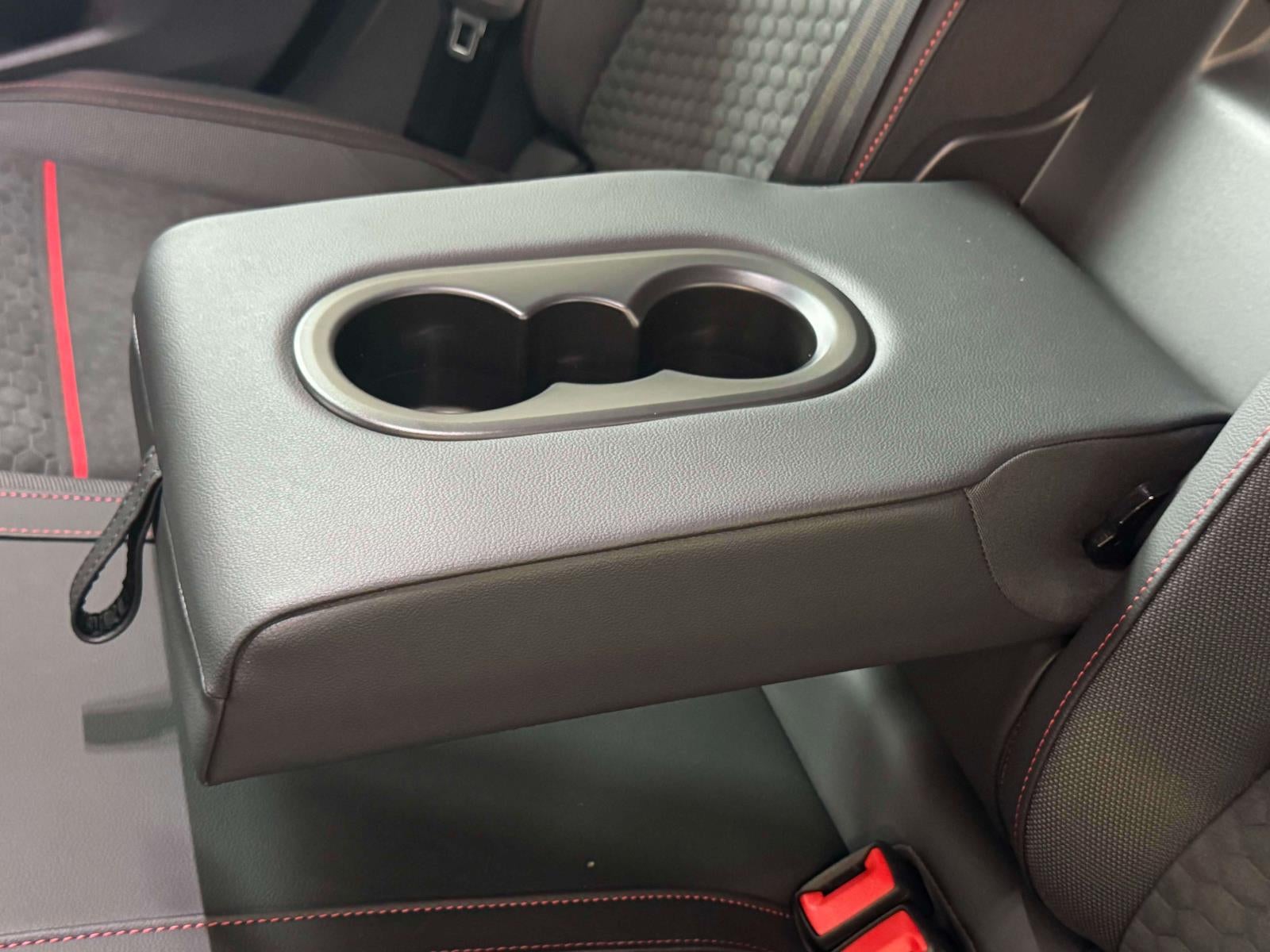 2026 Volkswagen Golf GTI SE