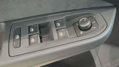 2026 Volkswagen Golf GTI SE