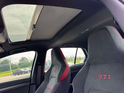 2026 Volkswagen Golf GTI 2.0T SE