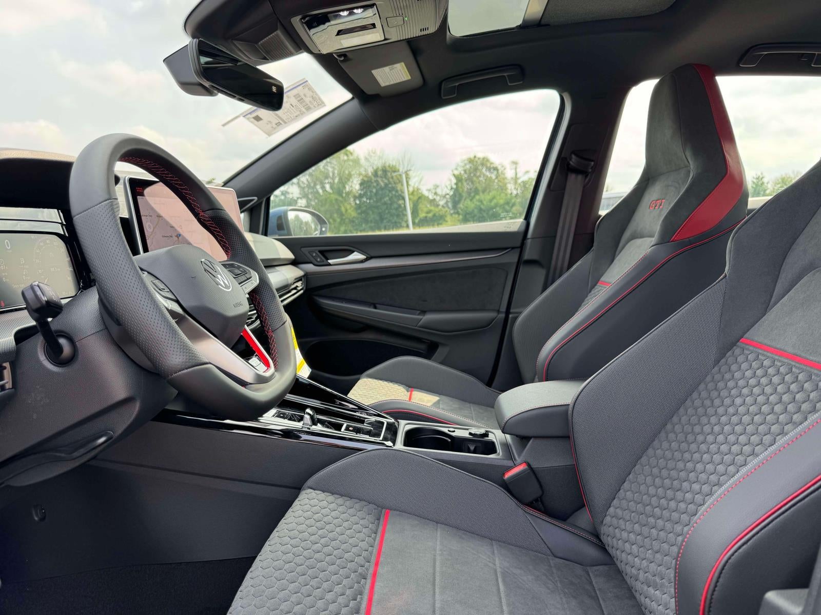 2026 Volkswagen Golf GTI 2.0T SE