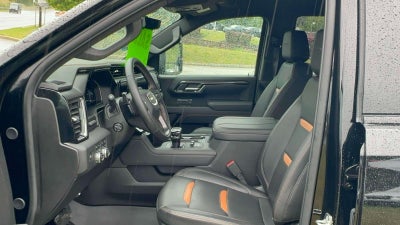 2025 GMC Sierra 1500 4WD Crew Cab 147 AT4