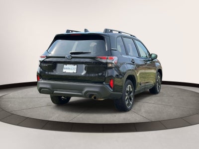2025 Subaru Forester Premium AWD