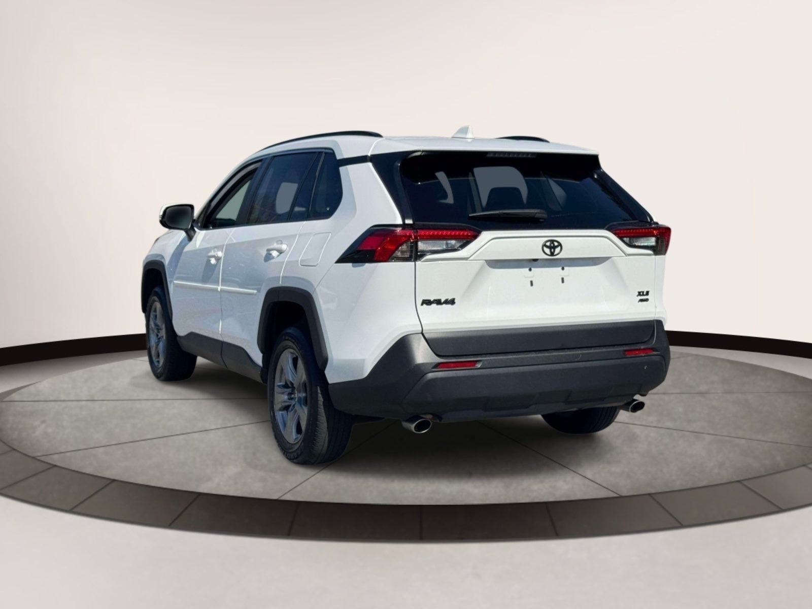 2023 Toyota RAV4 XLE AWD (Natl)