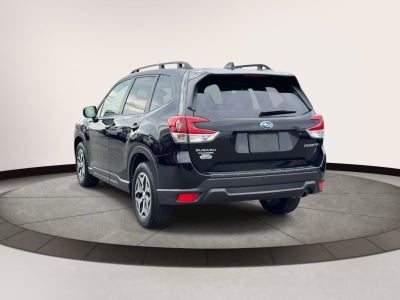 2024 Subaru Forester Premium AWD
