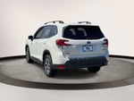 2023 Subaru Forester Premium CVT