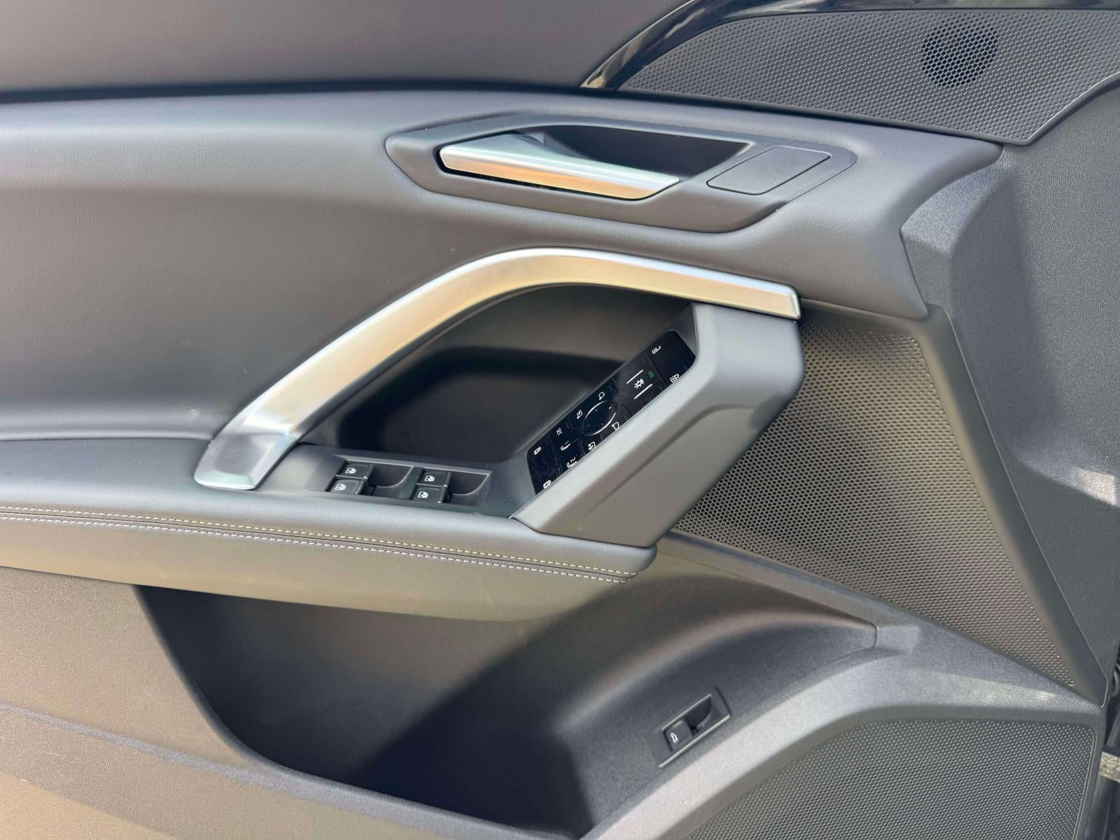 2025 Audi Q5 Premium 2.0 TFSI quattro