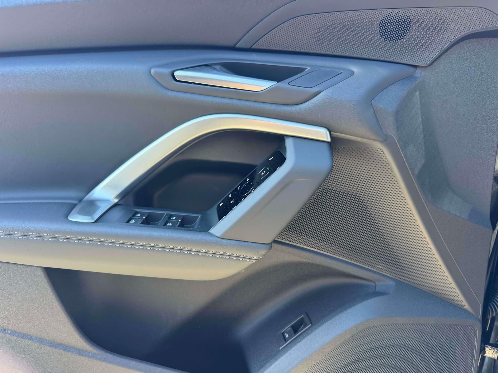 2026 Audi Q5 Premium