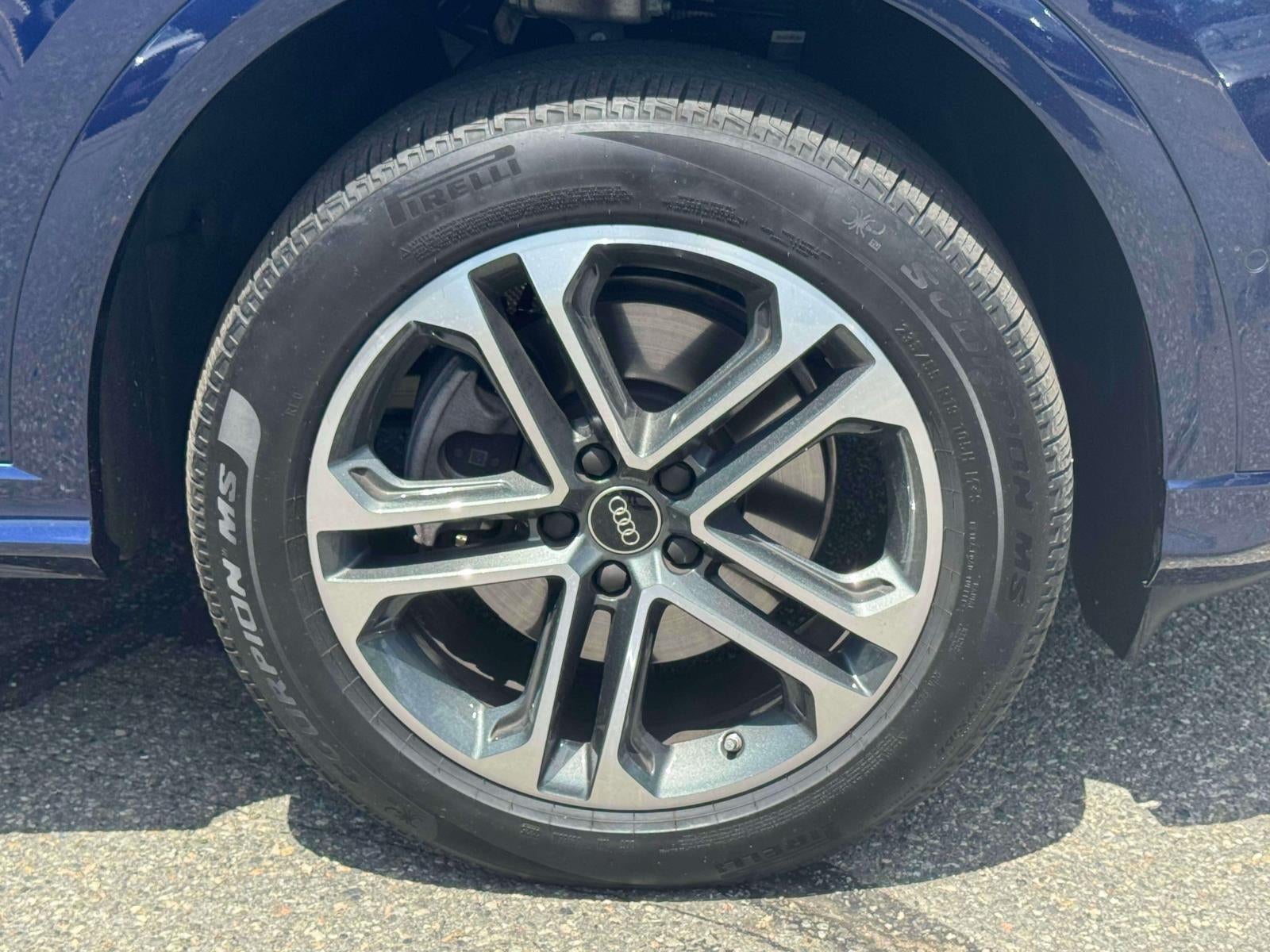 2025 Audi Q5 Premium 2.0 TFSI quattro