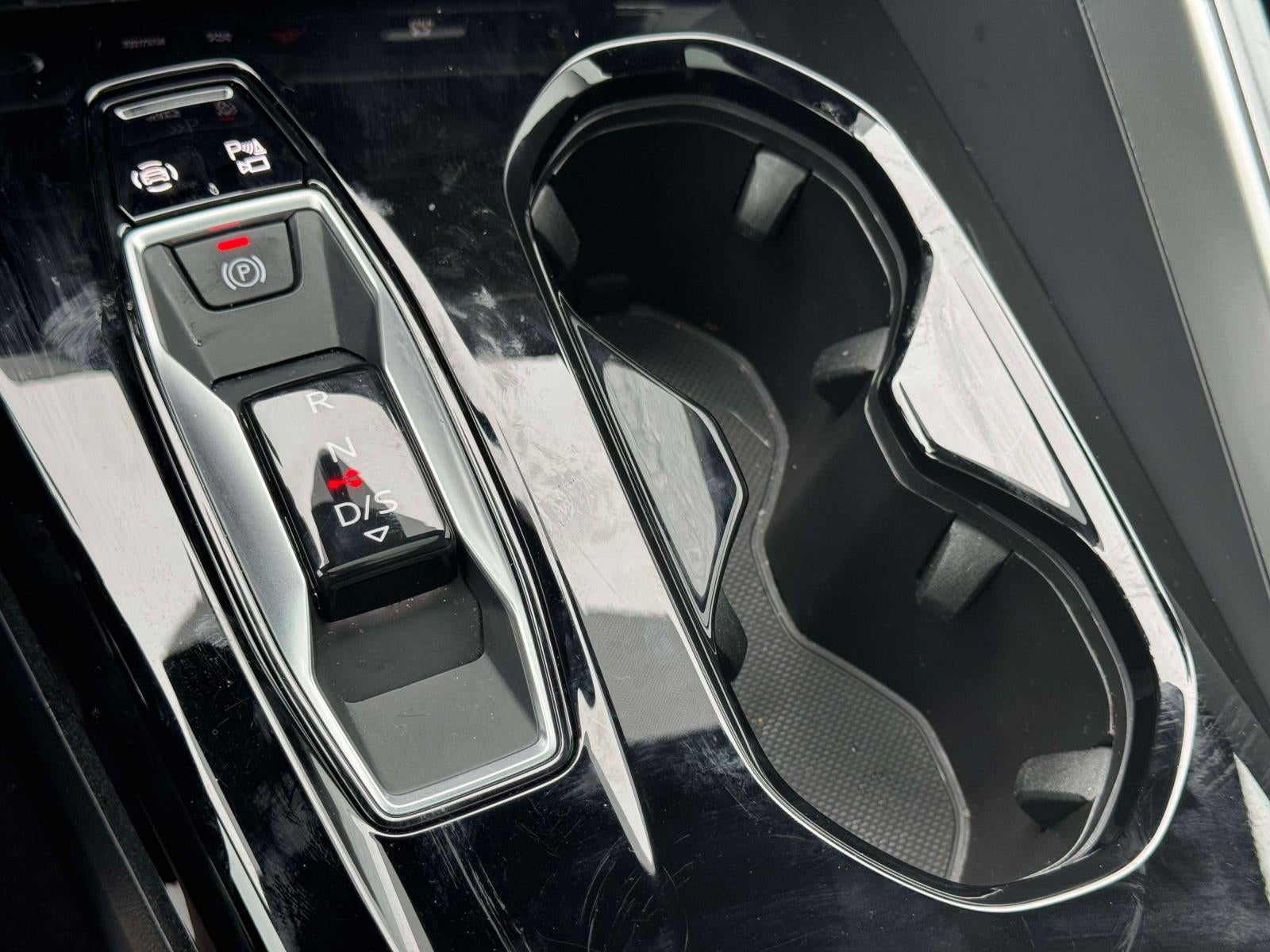 2025 Audi Q5 Premium 2.0 TFSI quattro