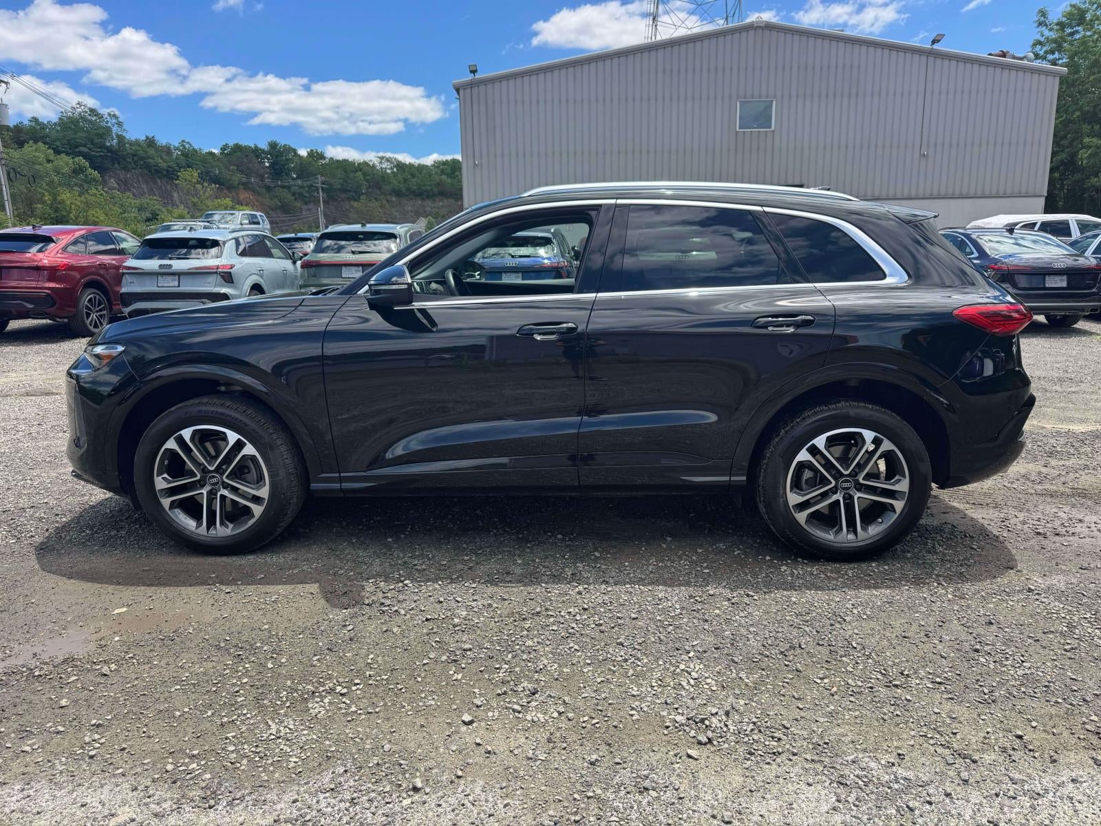 2025 Audi Q5 Premium 2.0 TFSI quattro