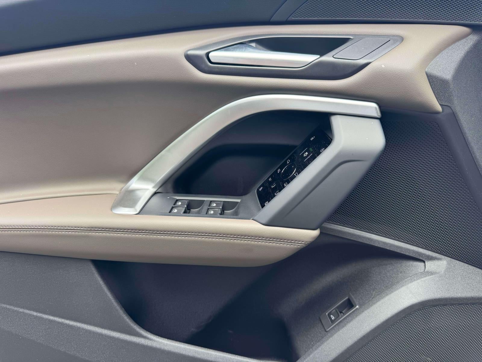 2026 Audi Q5 Premium