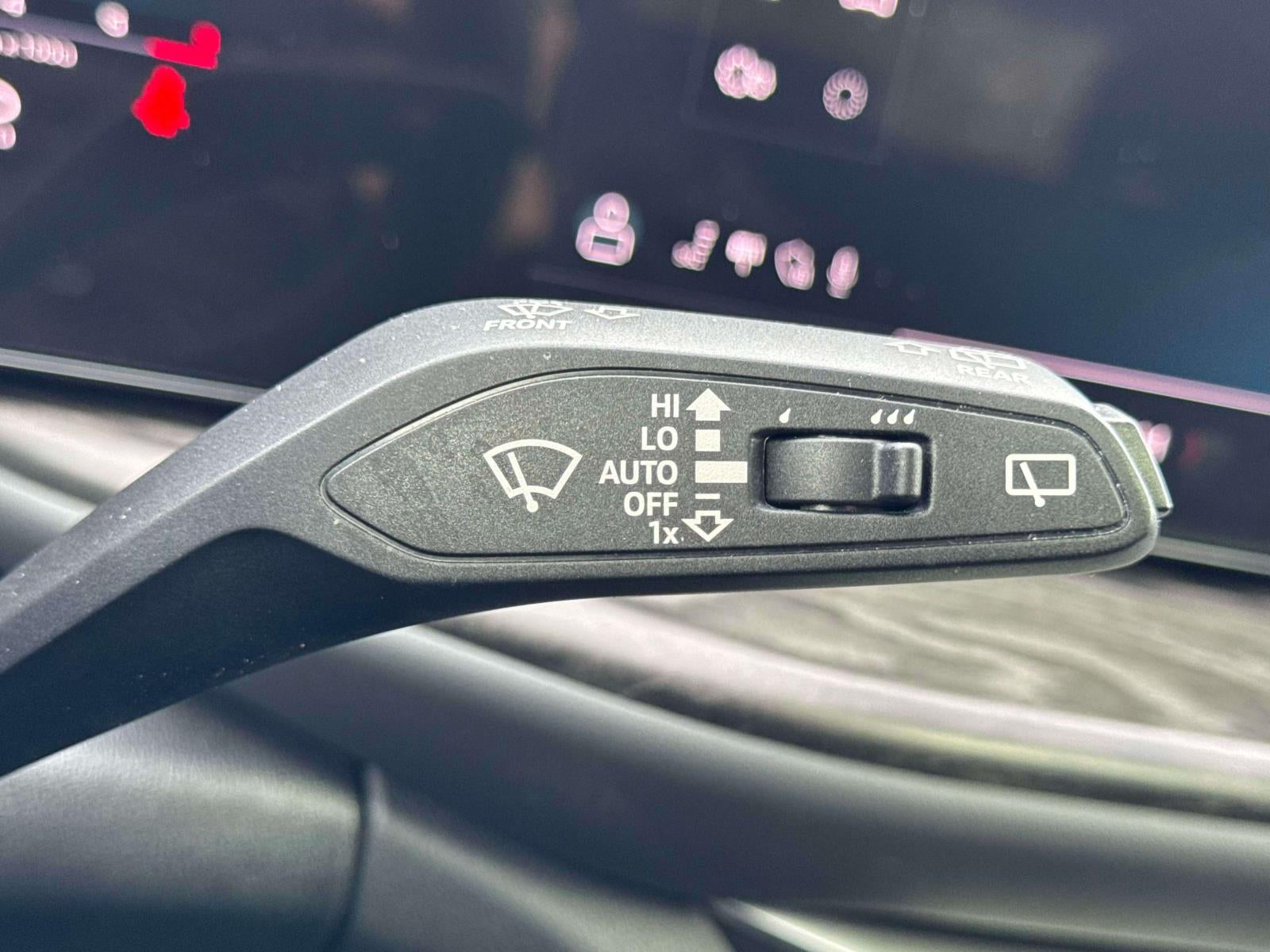 2025 Audi Q5 Premium 2.0 TFSI quattro