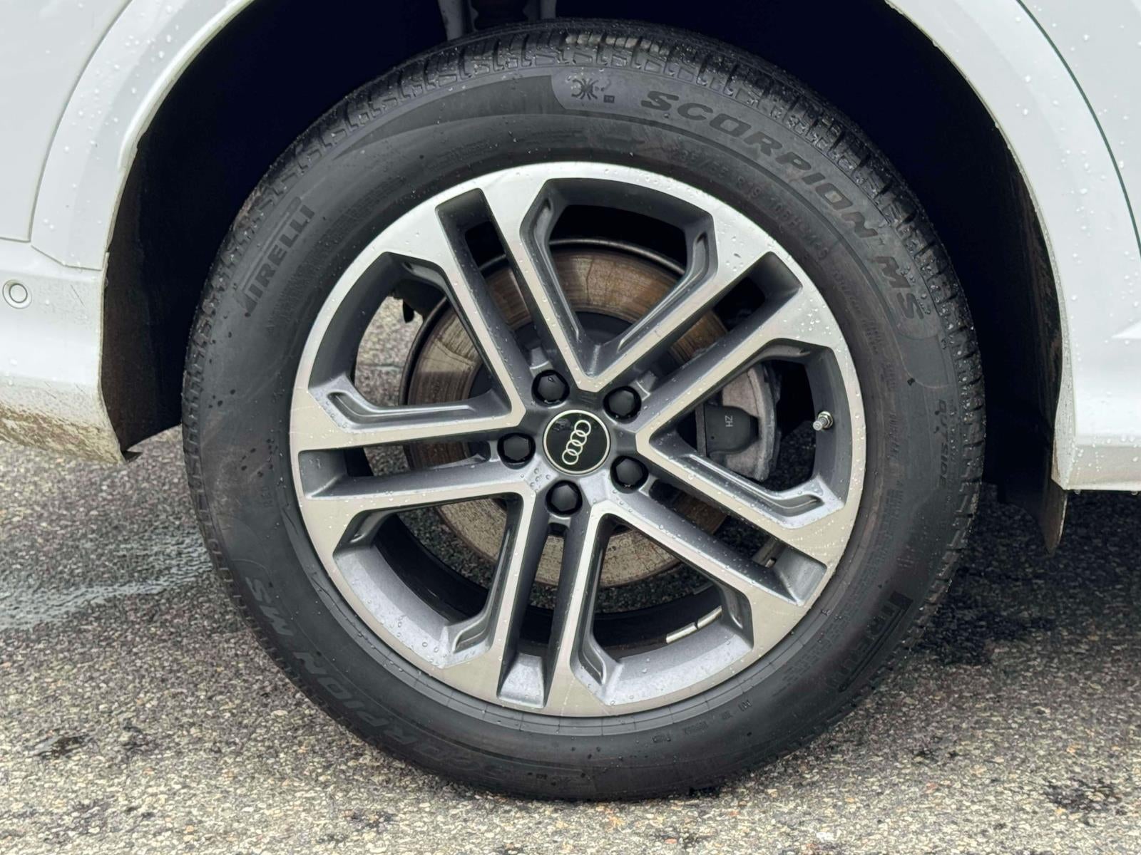 2025 Audi Q5 Premium 2.0 TFSI quattro