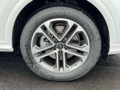 2026 Audi Q5 Premium