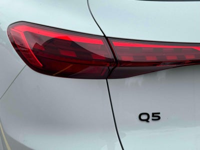 2025 Audi Q5 Premium