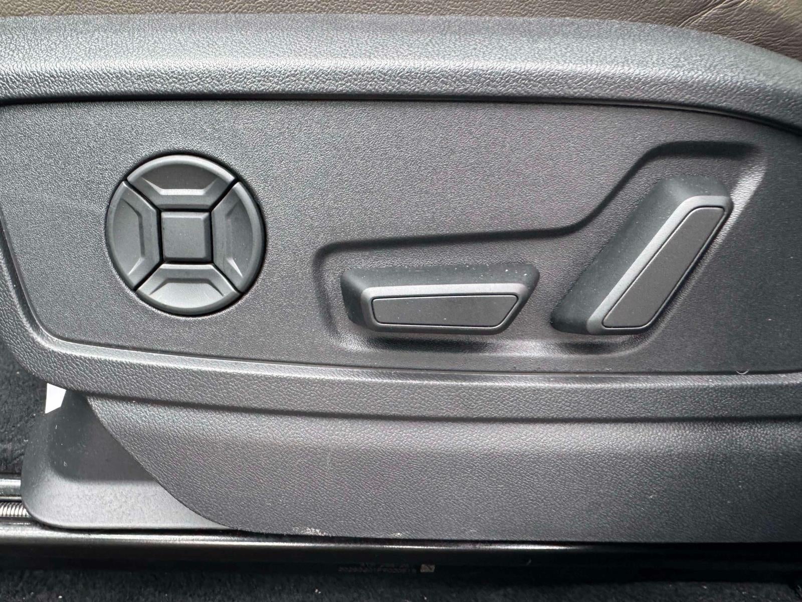 2025 Audi Q5 Premium 2.0 TFSI quattro