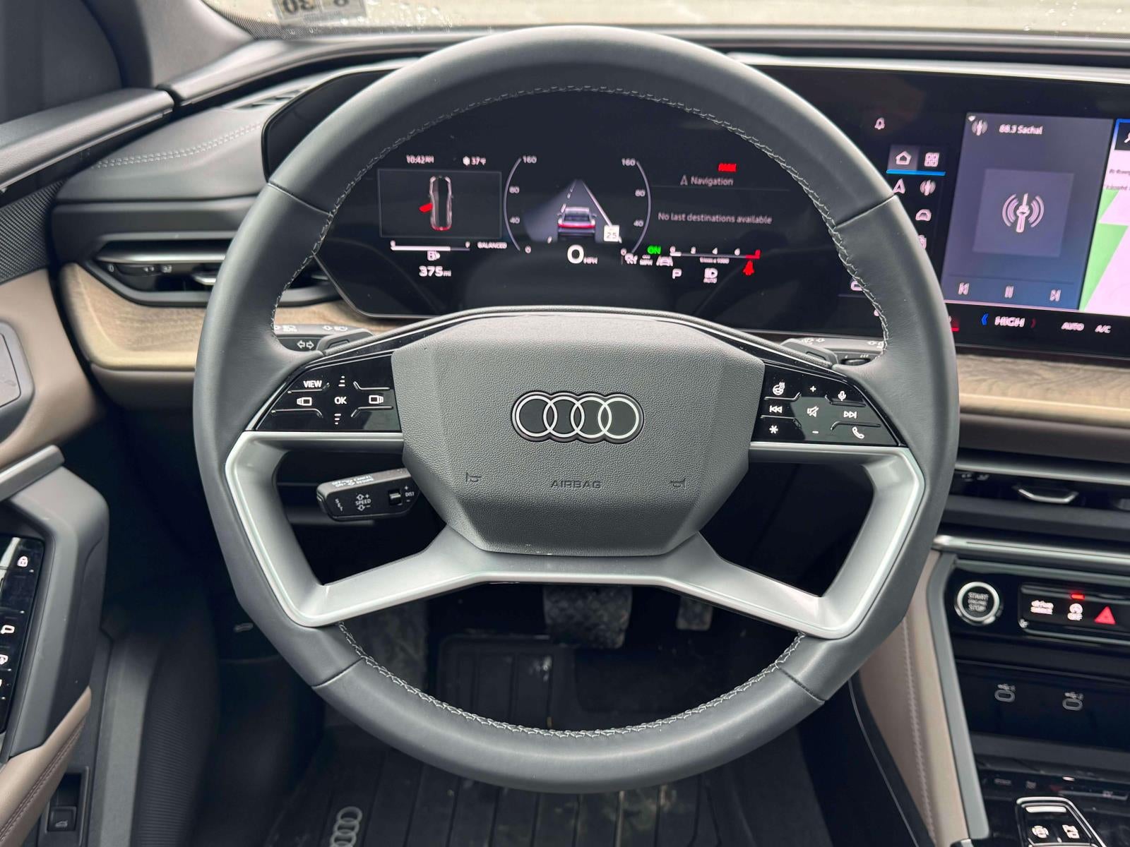 2025 Audi Q5 Premium 2.0 TFSI quattro