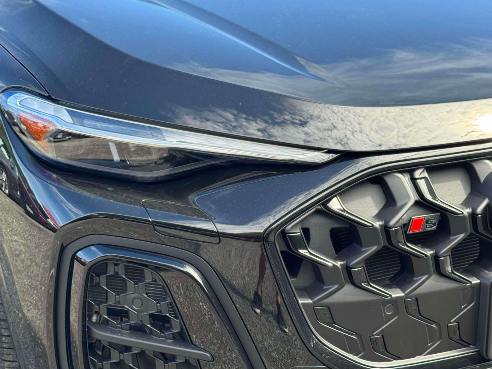 2026 Audi SQ5 Premium Plus