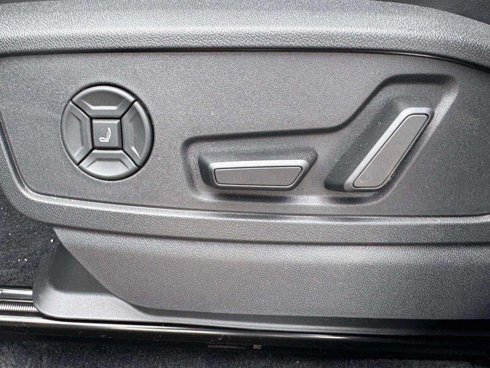 2026 Audi SQ5 Premium Plus