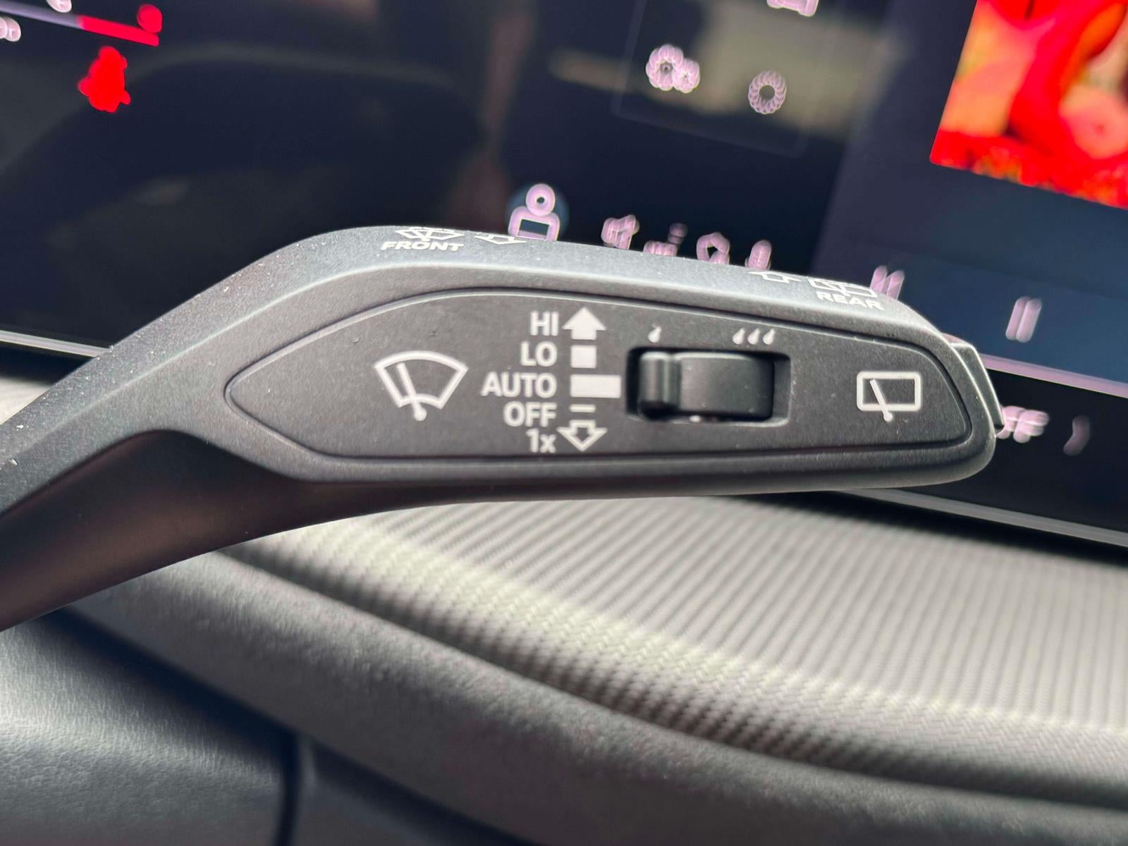 2025 Audi SQ5 3.0T Premium Plus