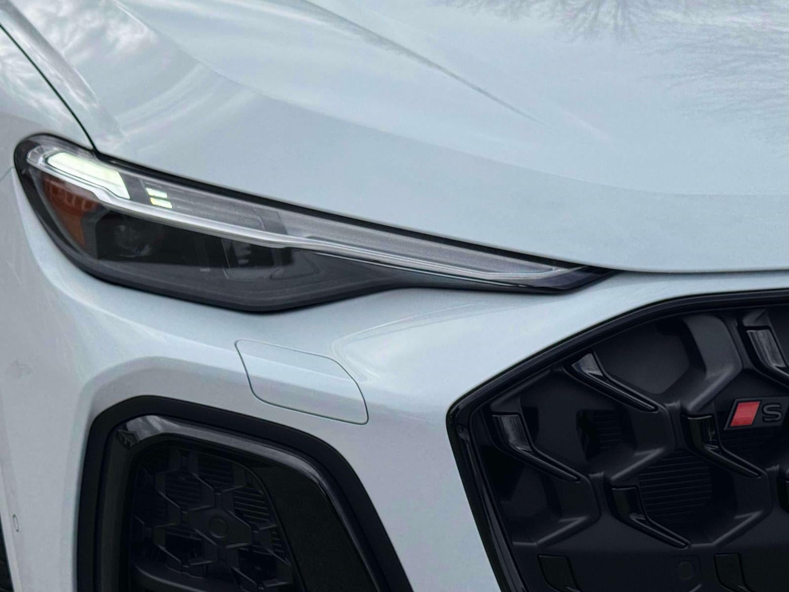 2025 Audi SQ5 3.0T Premium Plus