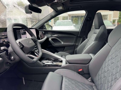 2026 Audi SQ5 Premium Plus