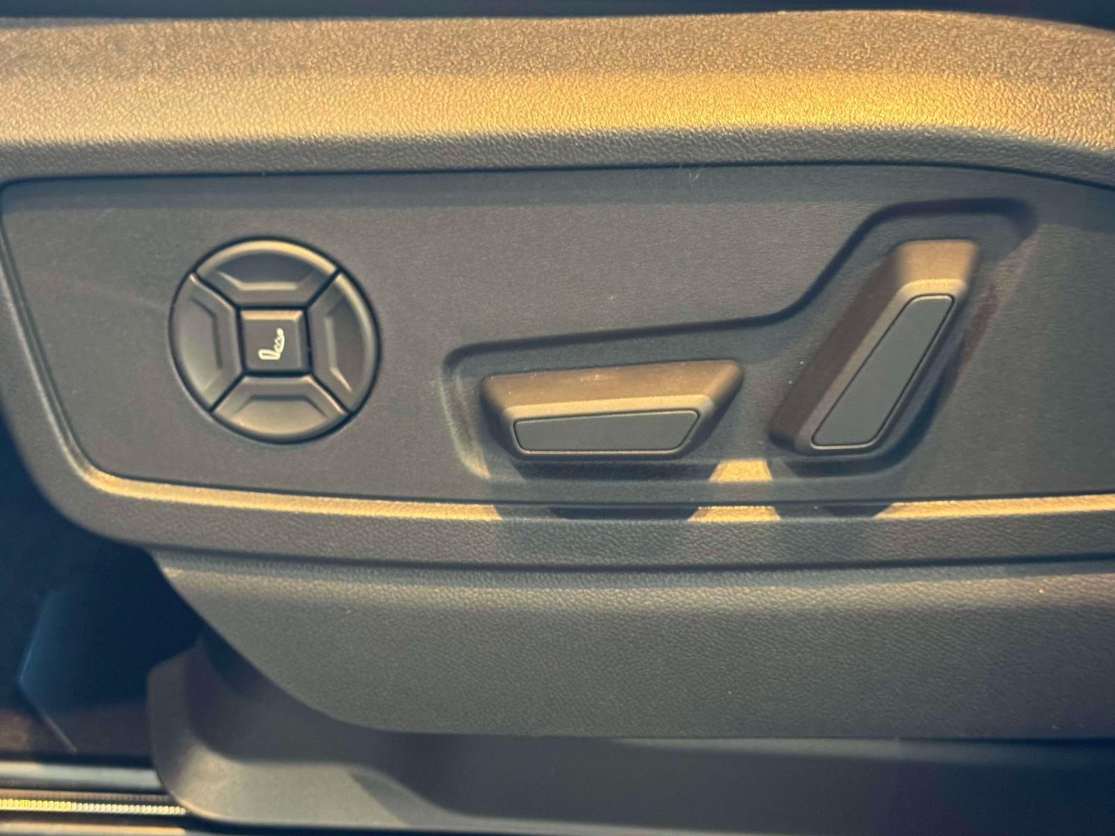 2026 Audi SQ5 Premium Plus