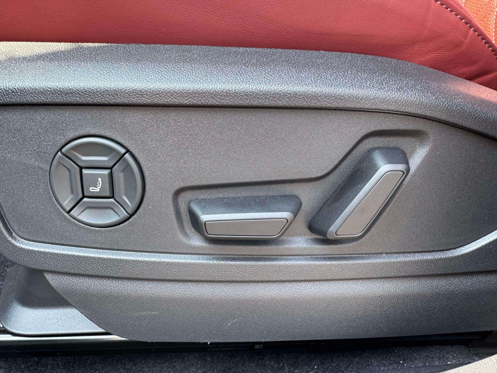 2026 Audi SQ5 Premium Plus