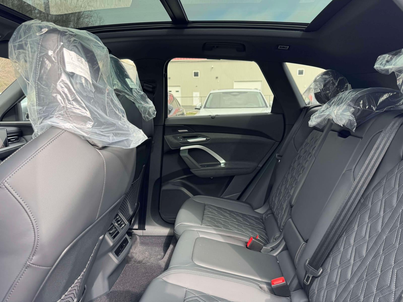 2026 Audi SQ5 Premium Plus