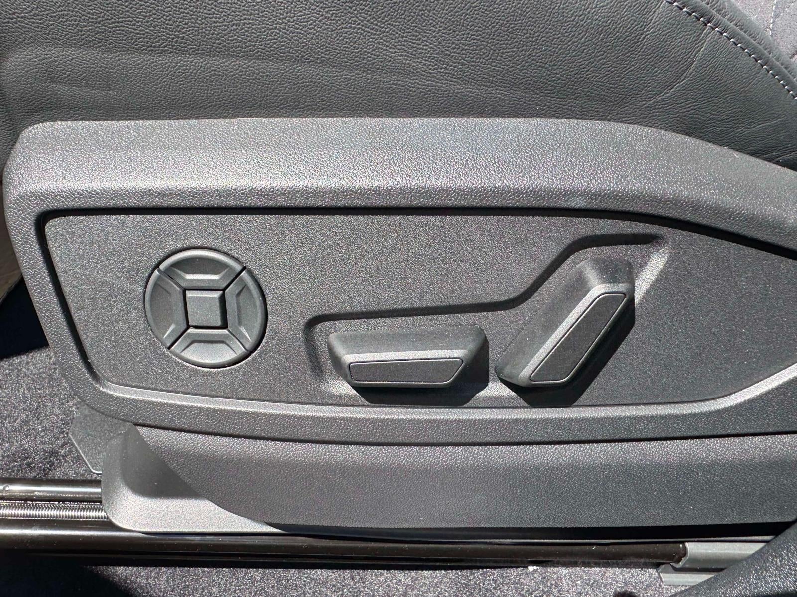 2026 Audi SQ5 Premium Plus
