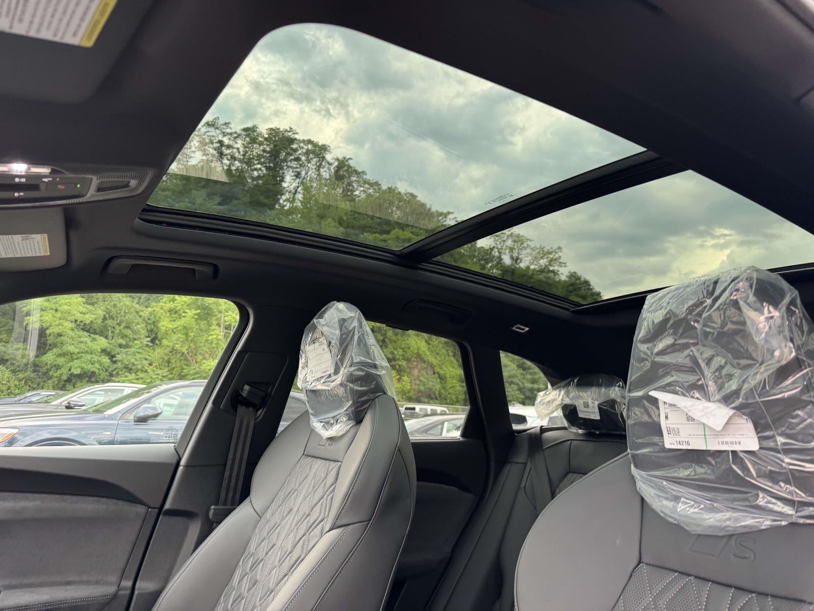 2026 Audi SQ5 Premium Plus