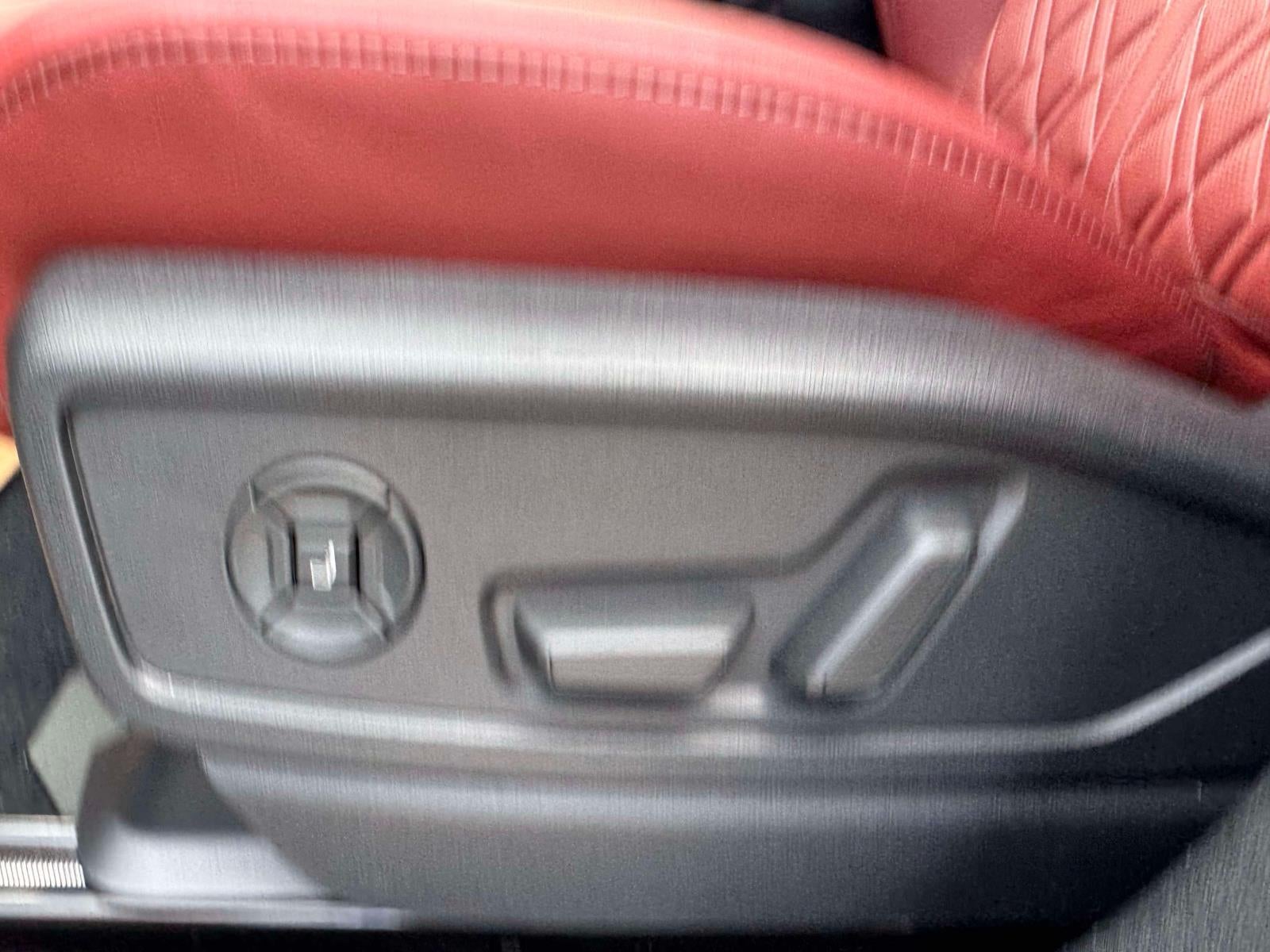2026 Audi SQ5 Premium Plus