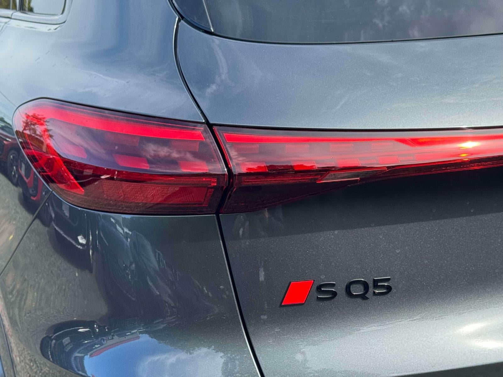2026 Audi SQ5 Premium Plus