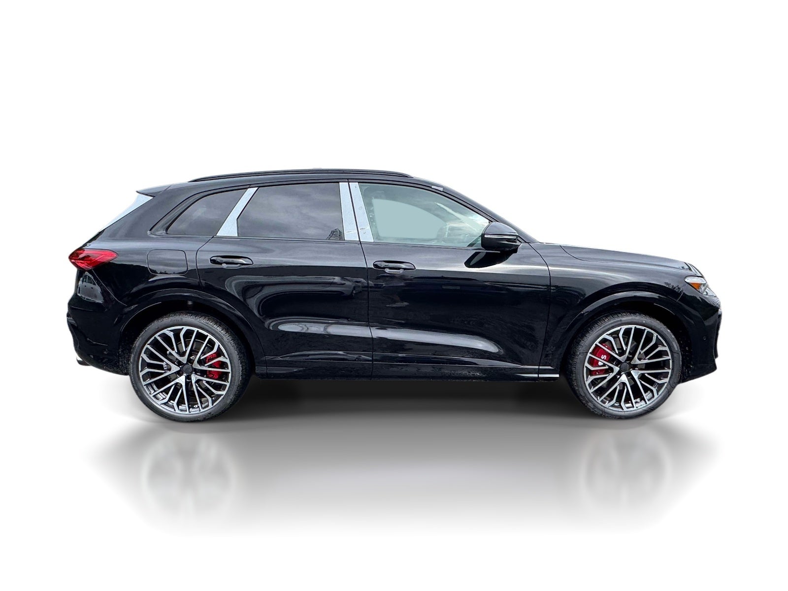 2026 Audi SQ5 Premium Plus