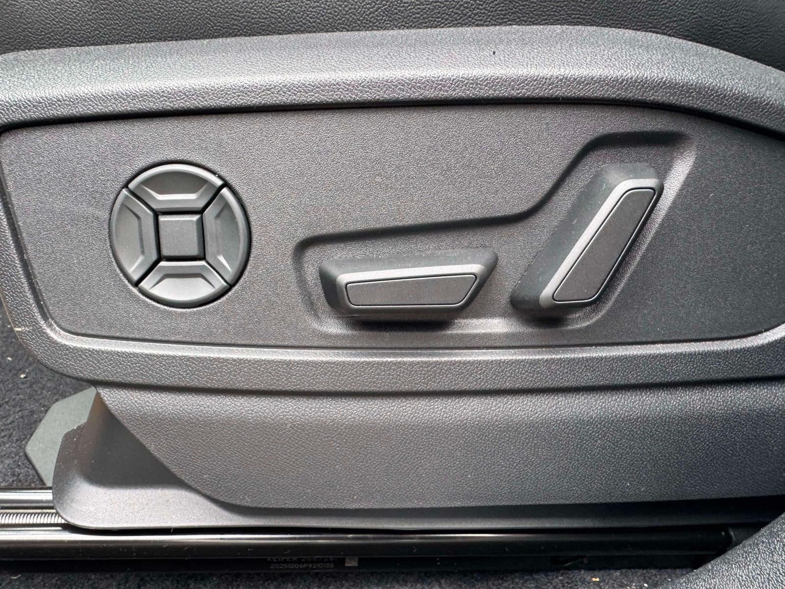 2026 Audi SQ5 Premium Plus
