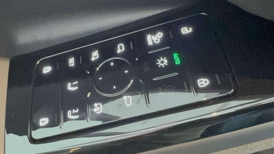 2027 Audi SQ6 e-tron Premium Plus