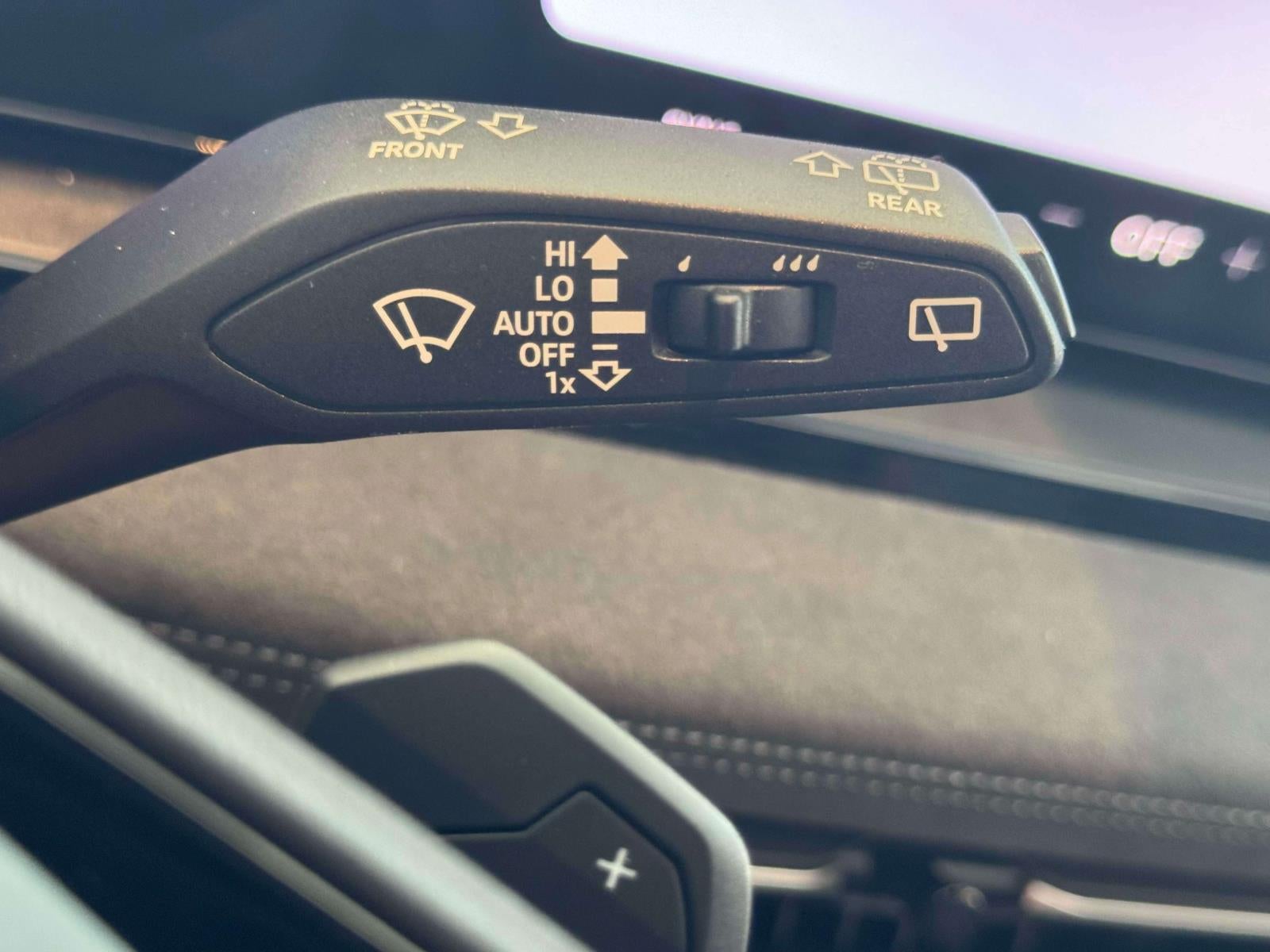 2027 Audi SQ6 e-tron Premium Plus
