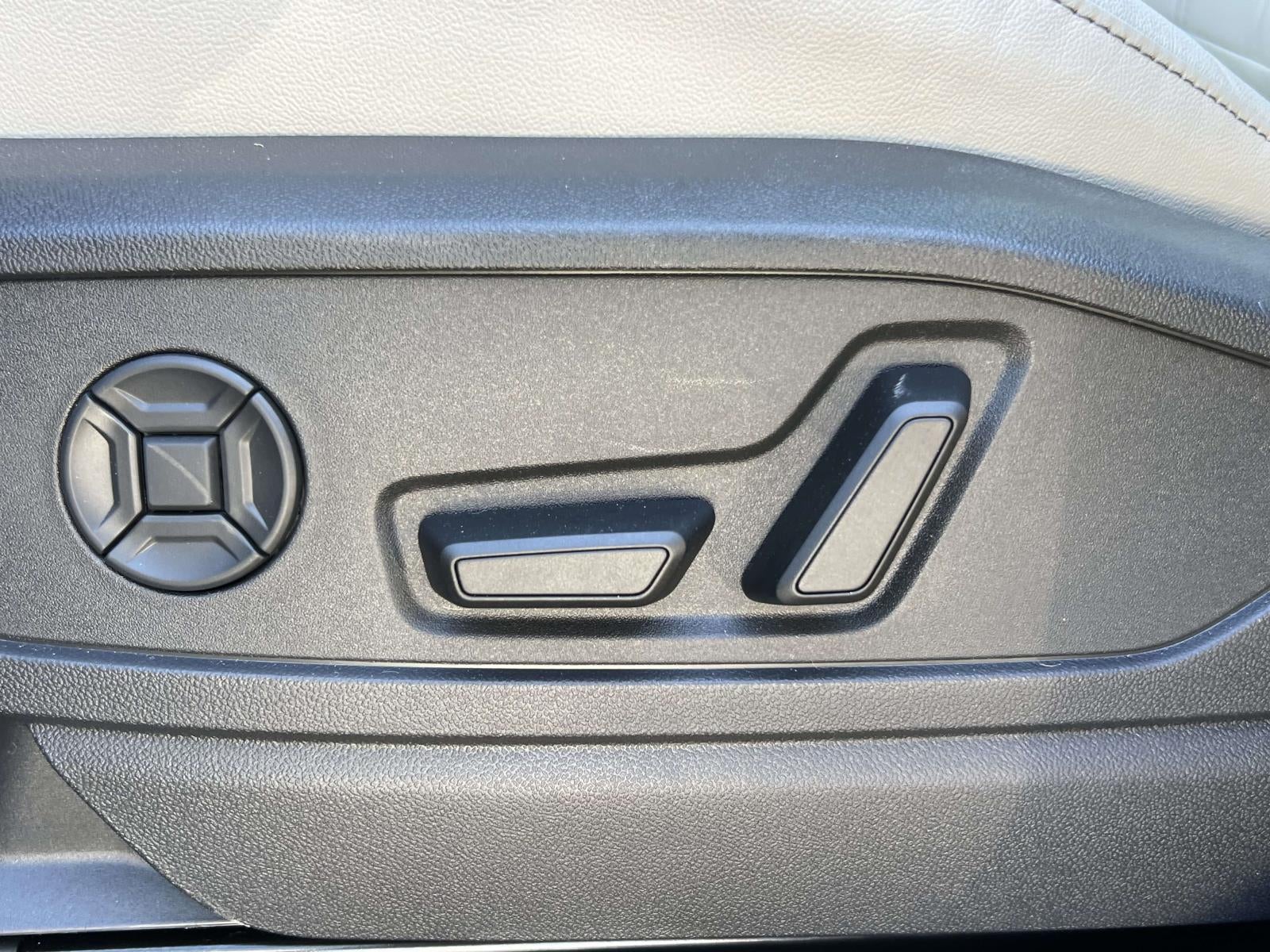 2025 Audi Q5 2.0T Premium Plus