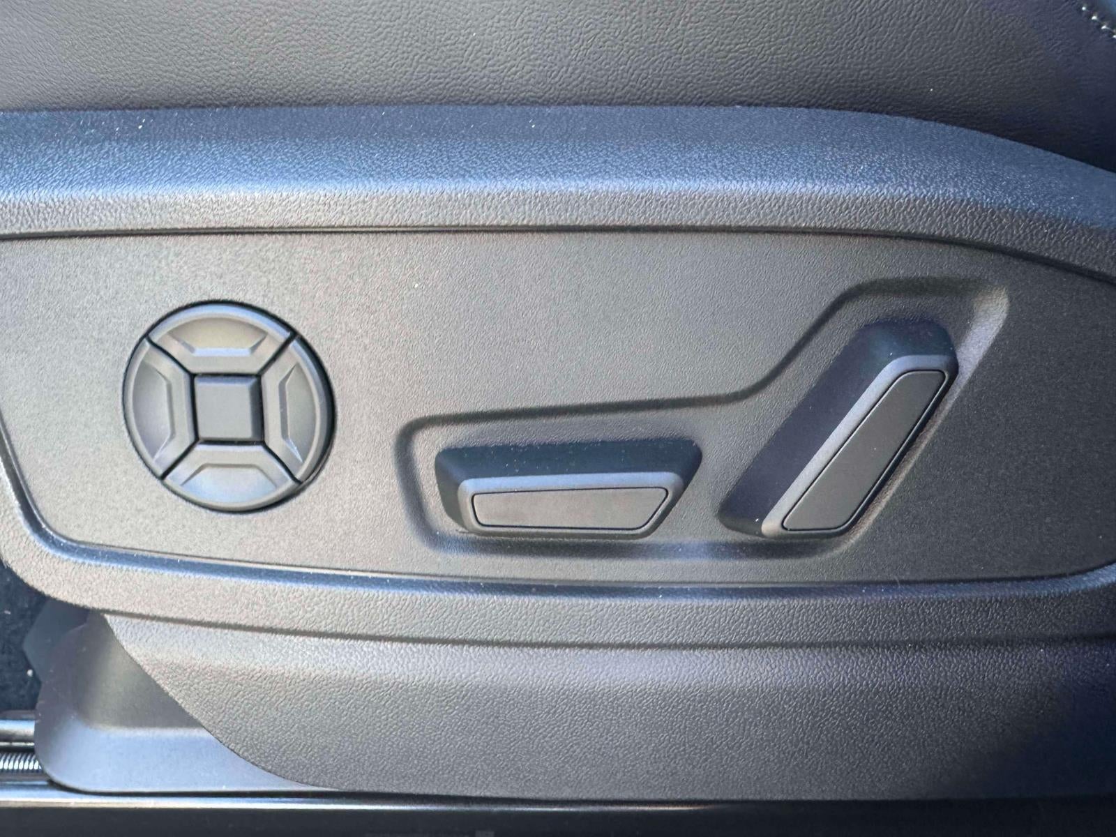 2025 Audi Q5 2.0T Premium Plus