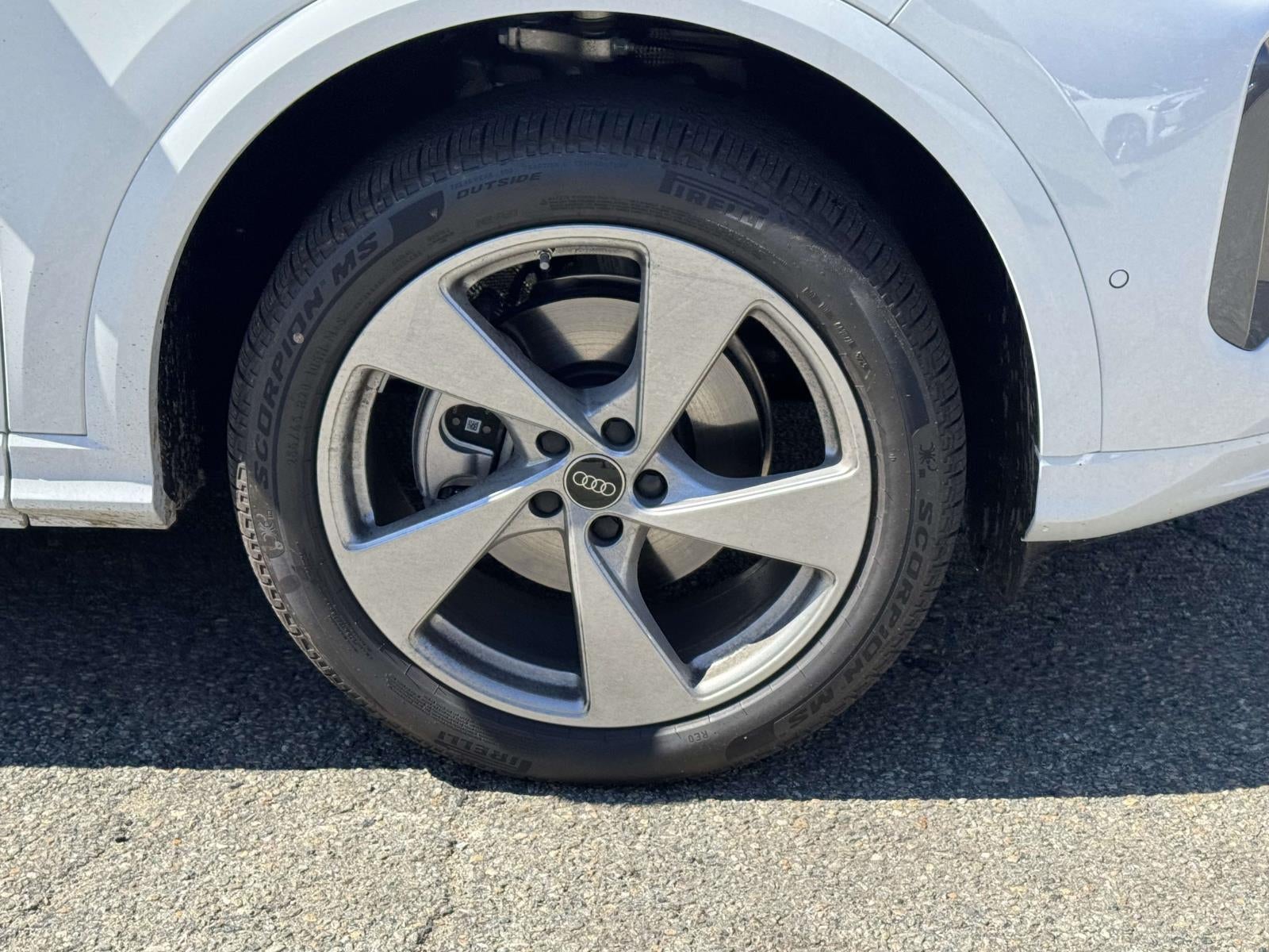 2026 Audi Q5 2.0T Premium Plus