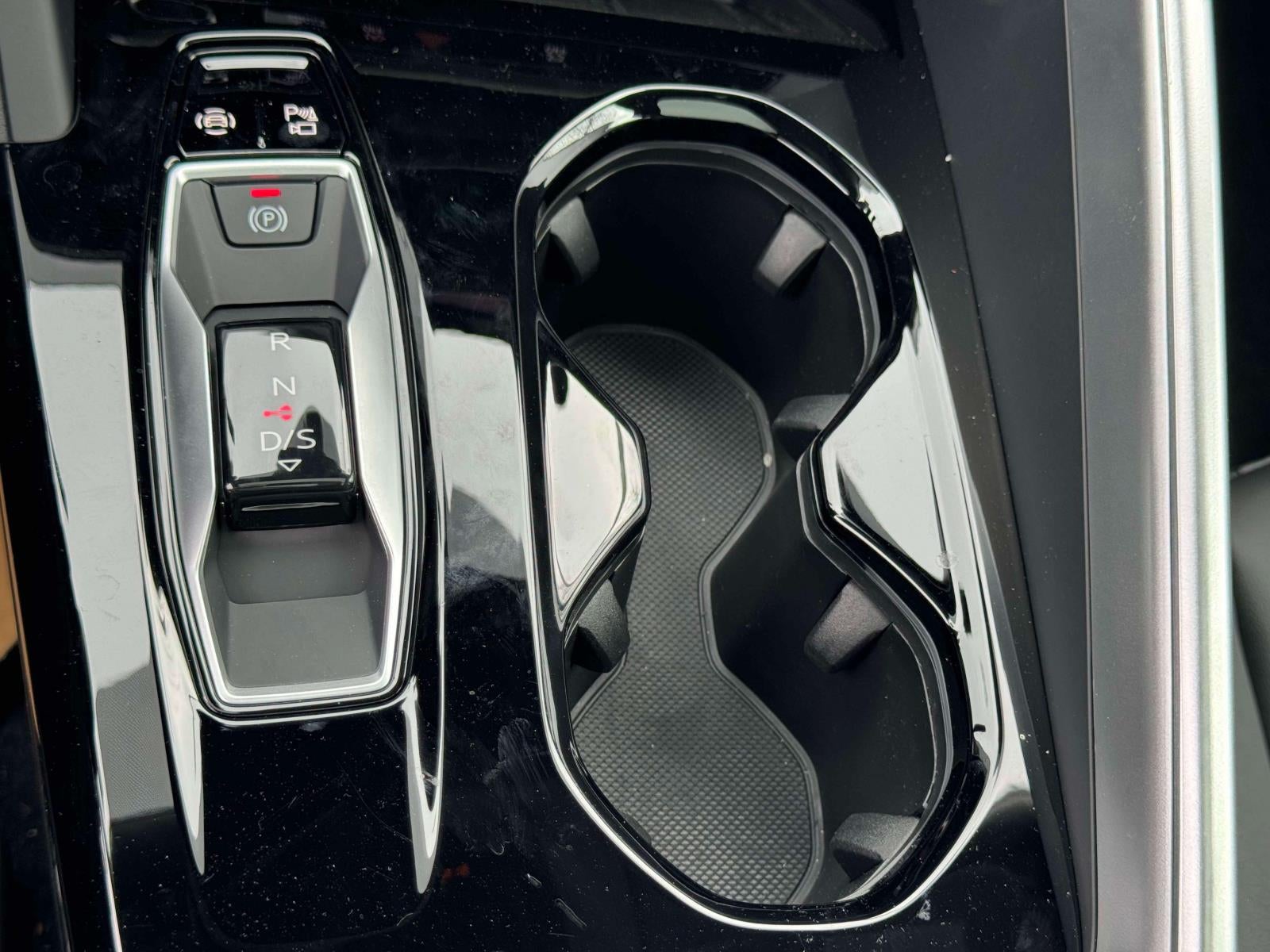 2025 Audi Q5 2.0T Premium Plus