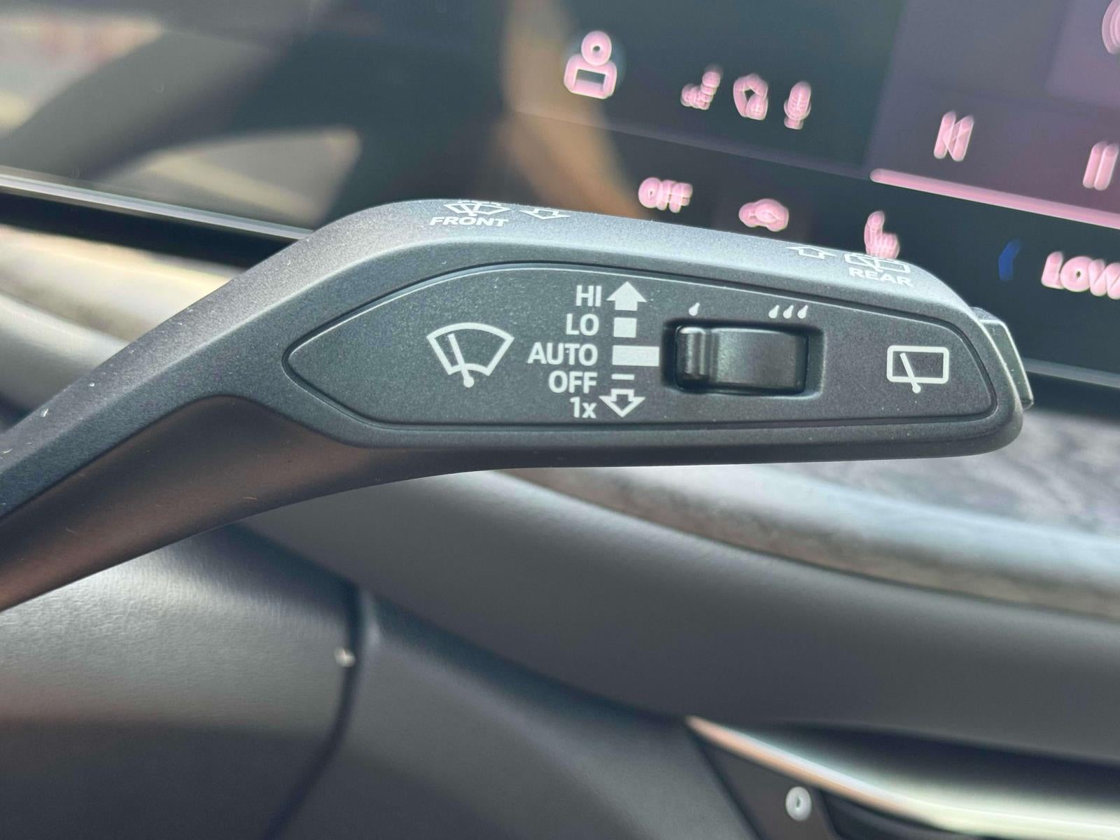 2025 Audi Q5 2.0T Premium Plus