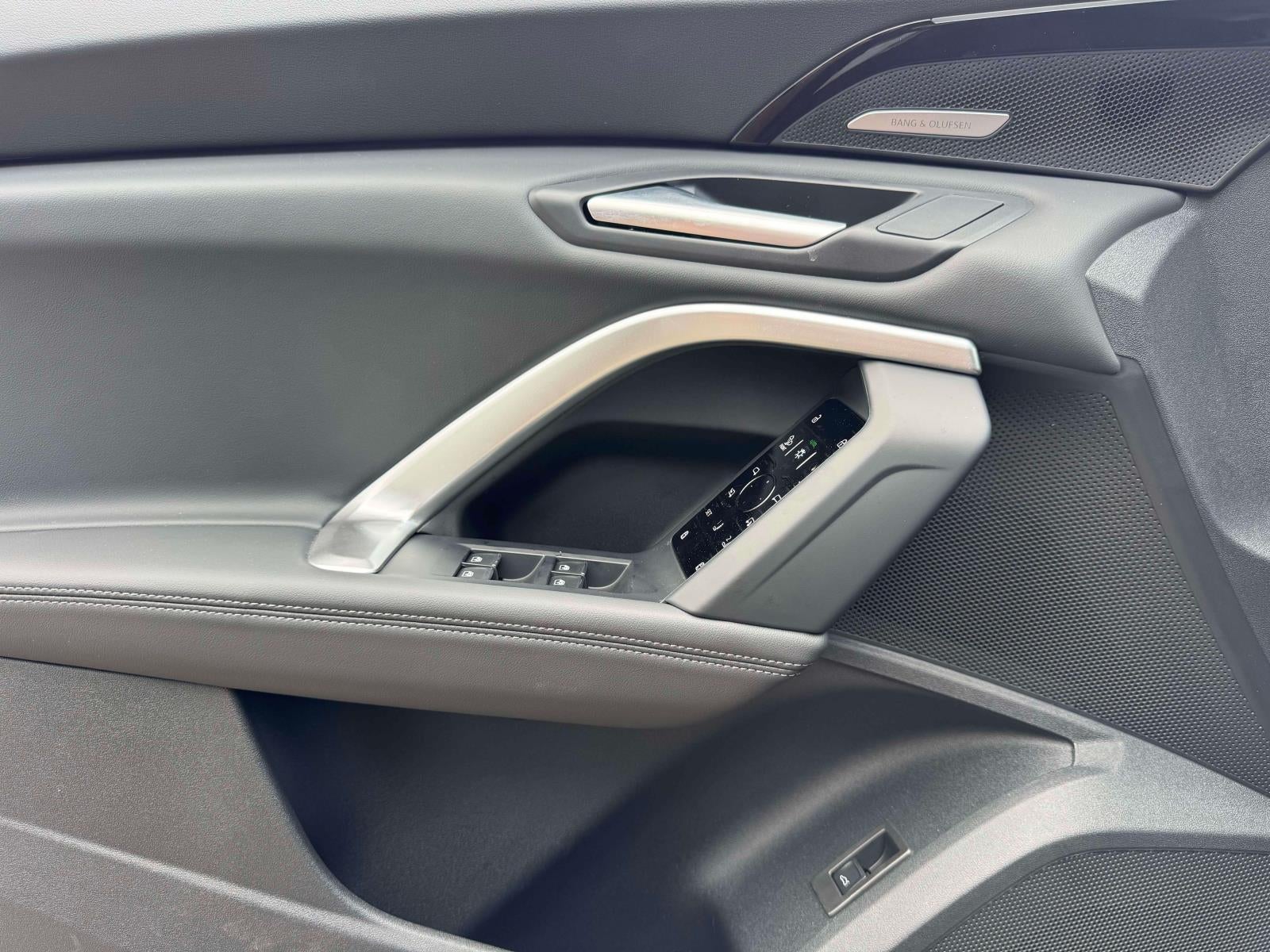 2025 Audi Q5 2.0T Premium Plus