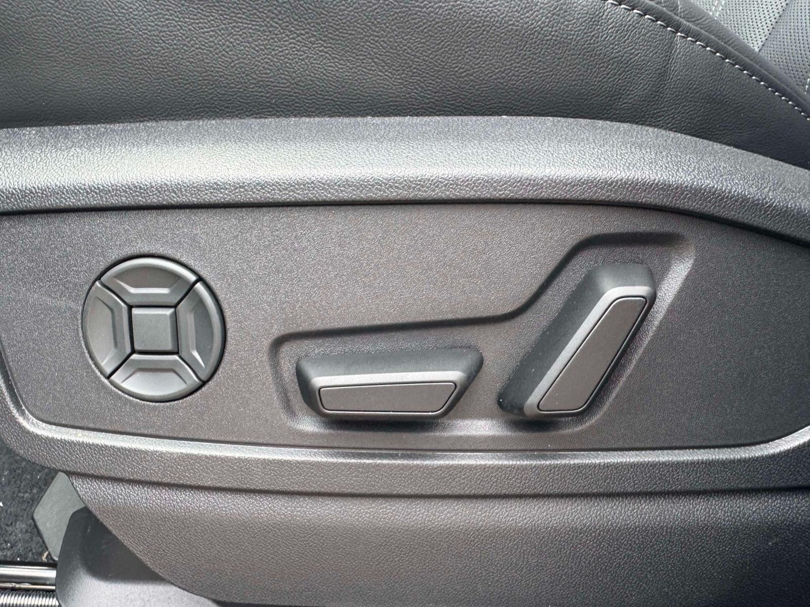 2025 Audi Q5 2.0T Premium Plus